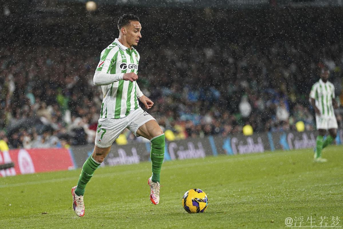 安东尼近4场比赛均有进球参与，场均评分均超7.5分